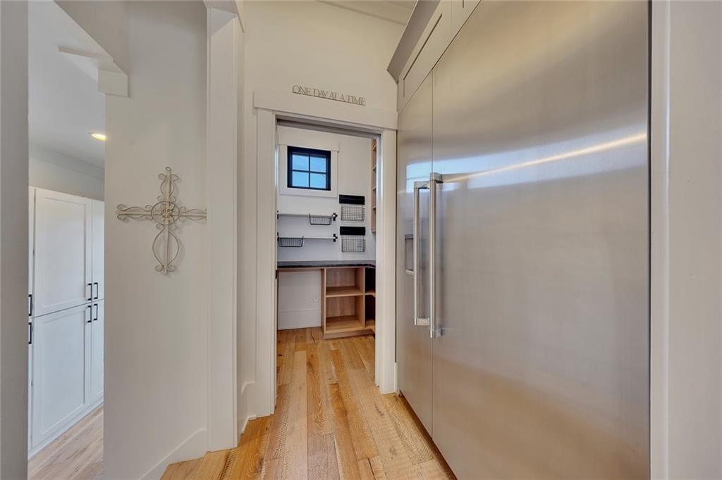 12560 Sibley Lane Roswell, GA 30075 - Photo 25 of 87