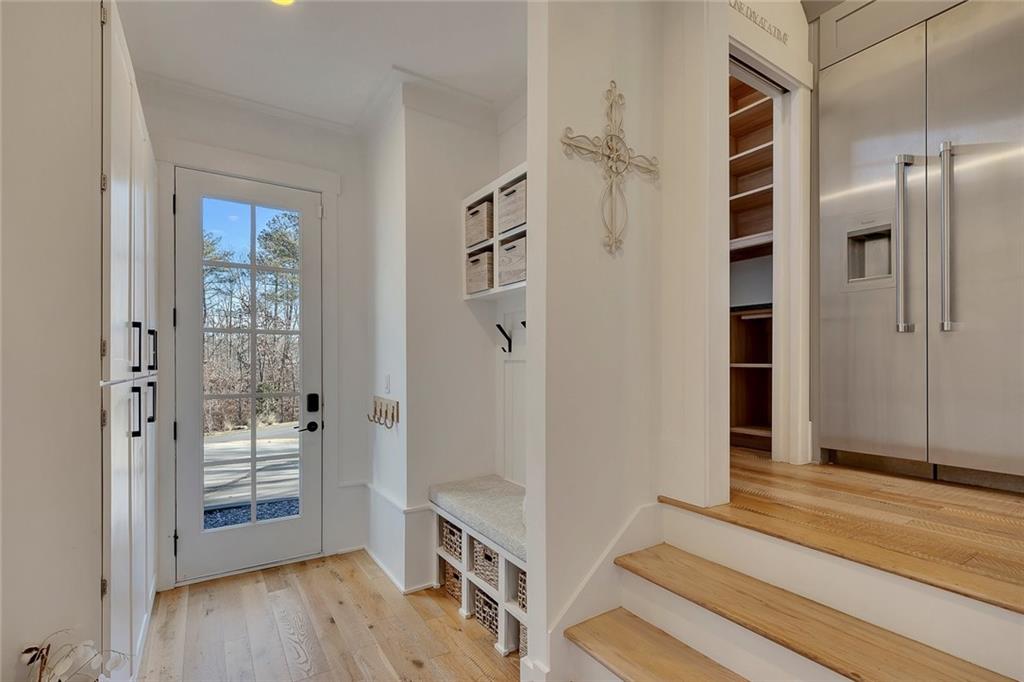 12560 Sibley Lane Roswell, GA 30075 - Photo 26 of 87