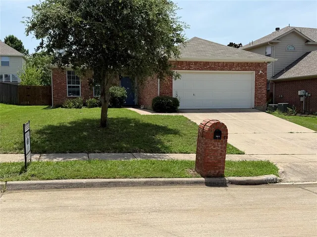 $1,950 | 2612 Weslayan Drive, Denton, TX 76210