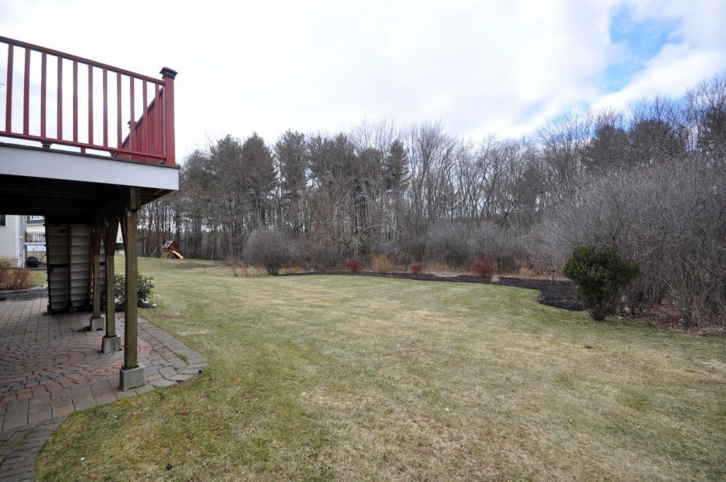 27 Liberty Road Bedford, MA 01730 - Photo 20 of 27 Gallery Image 20