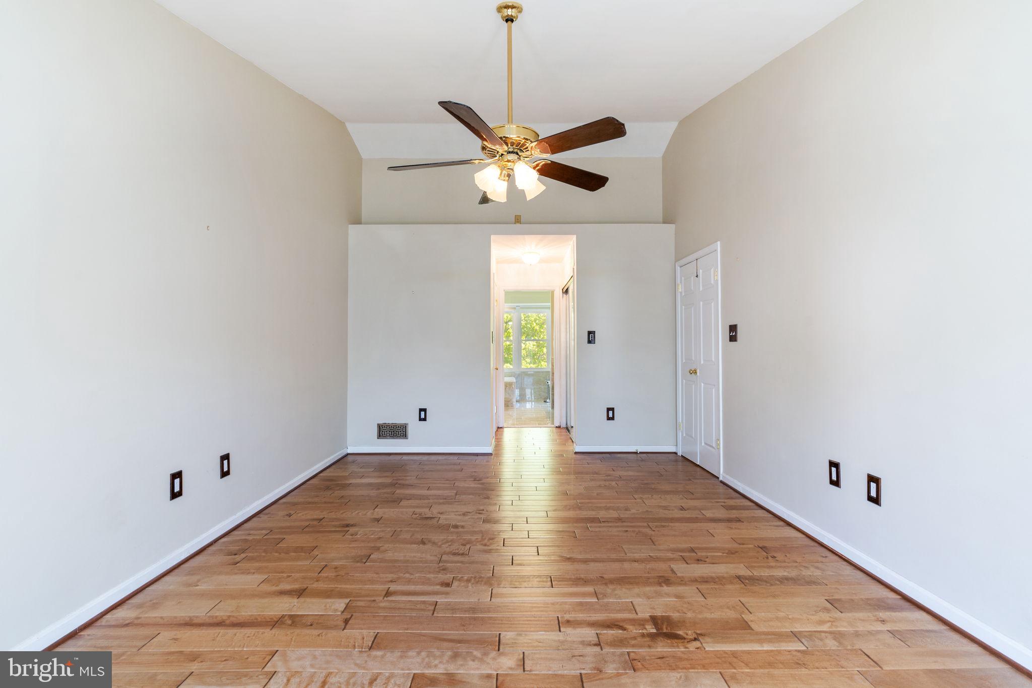 8029 Rocky Run Road Gainesville, VA 20155 - Photo 19 of 30 Owner's Suite