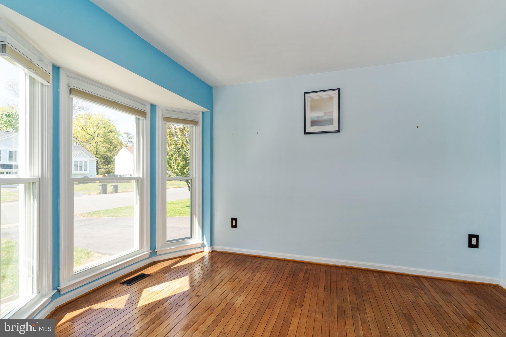 8029 Rocky Run Road Gainesville, VA 20155 - Photo 7 of 30 Main Level Office