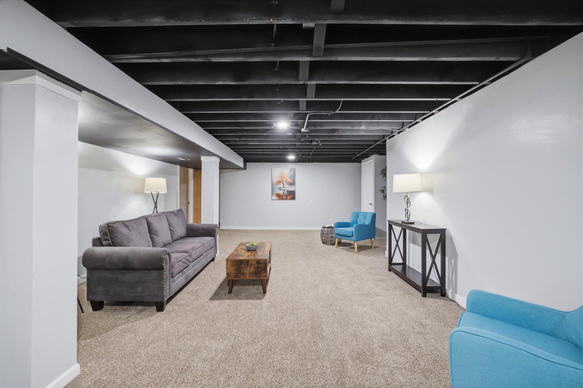 4979 West Dean Road Milwaukee, WI 53223 - Photo 20 of 30 22-022_ACAM6248