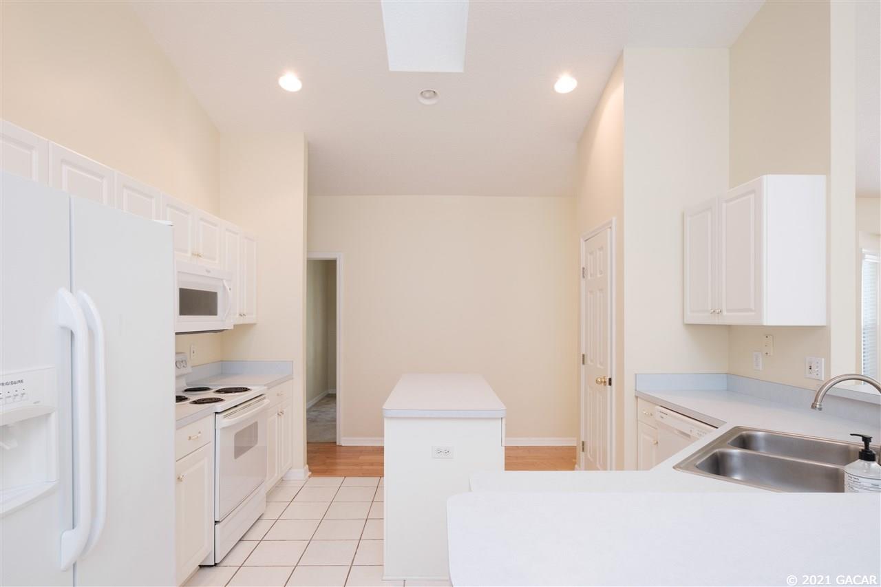 8036 Southwest 72nd Place Gainesville, FL 32608 - Photo 6 of 22