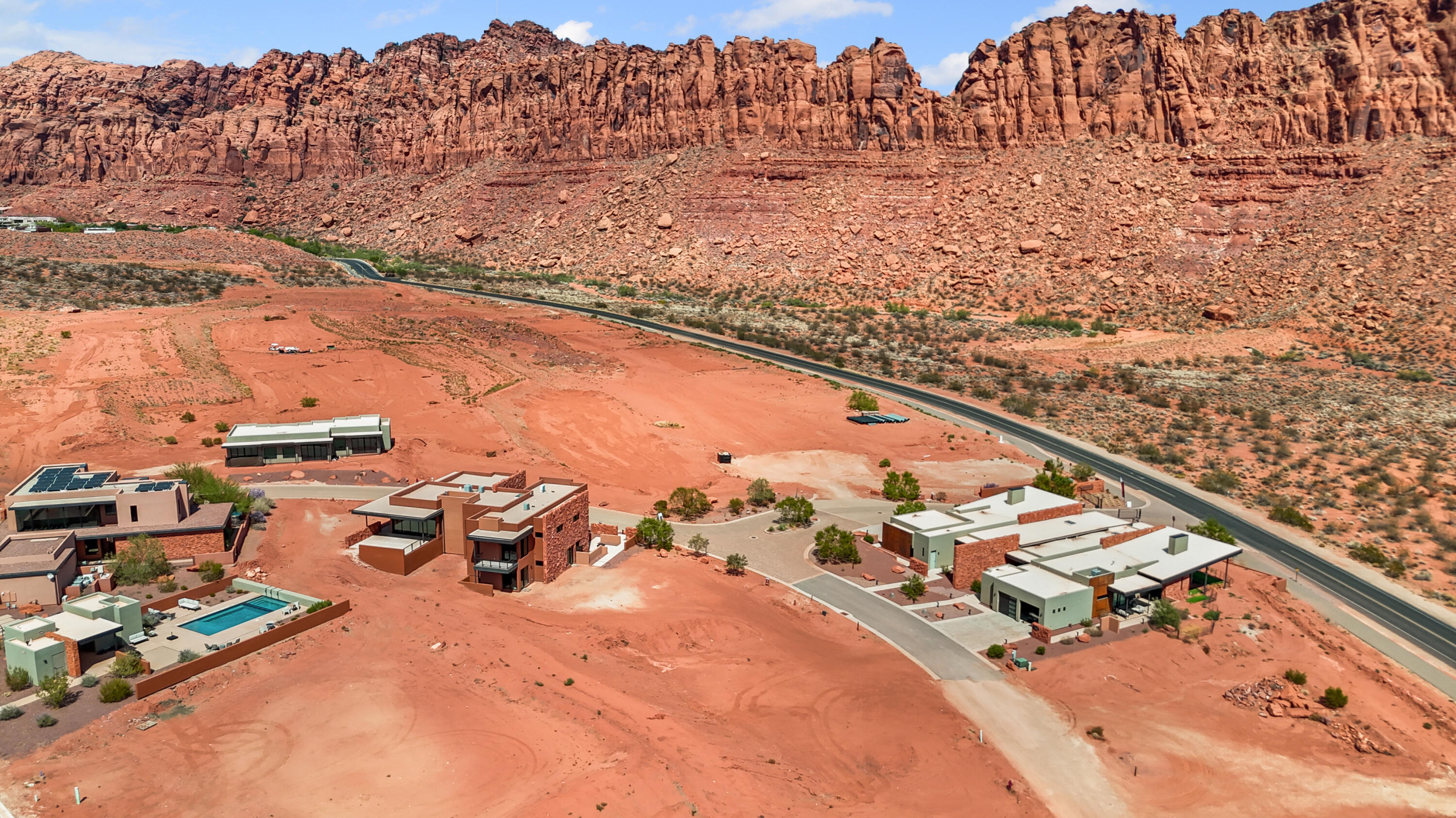 706 Sanctuary Place, Unit 7 Ivins, UT 84738 - Photo 6 of 11 DJI_20250909143848_0763_D