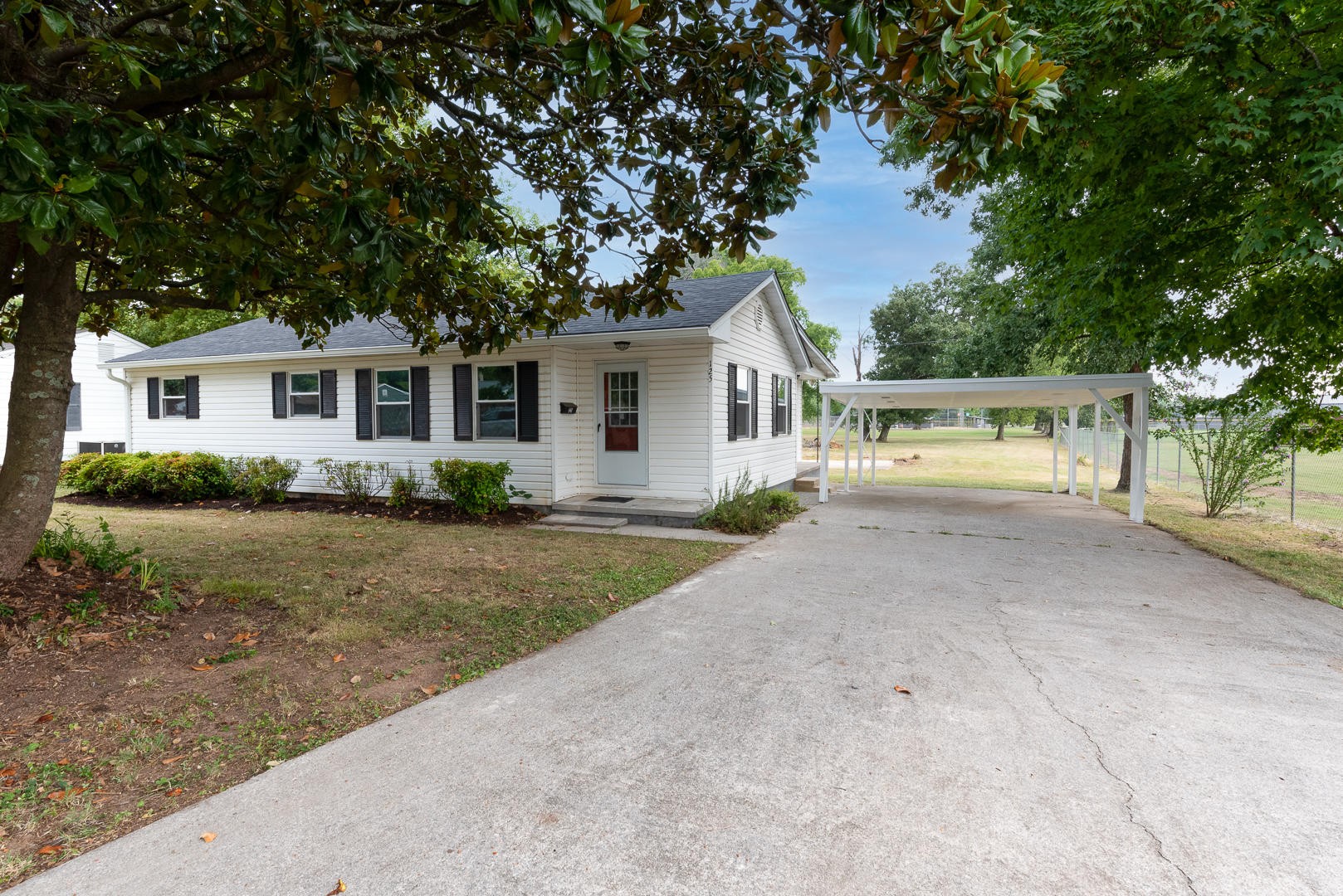 125 Main Road Maryville, TN 37804 - Photo 3 of 20 Gallery Image 3