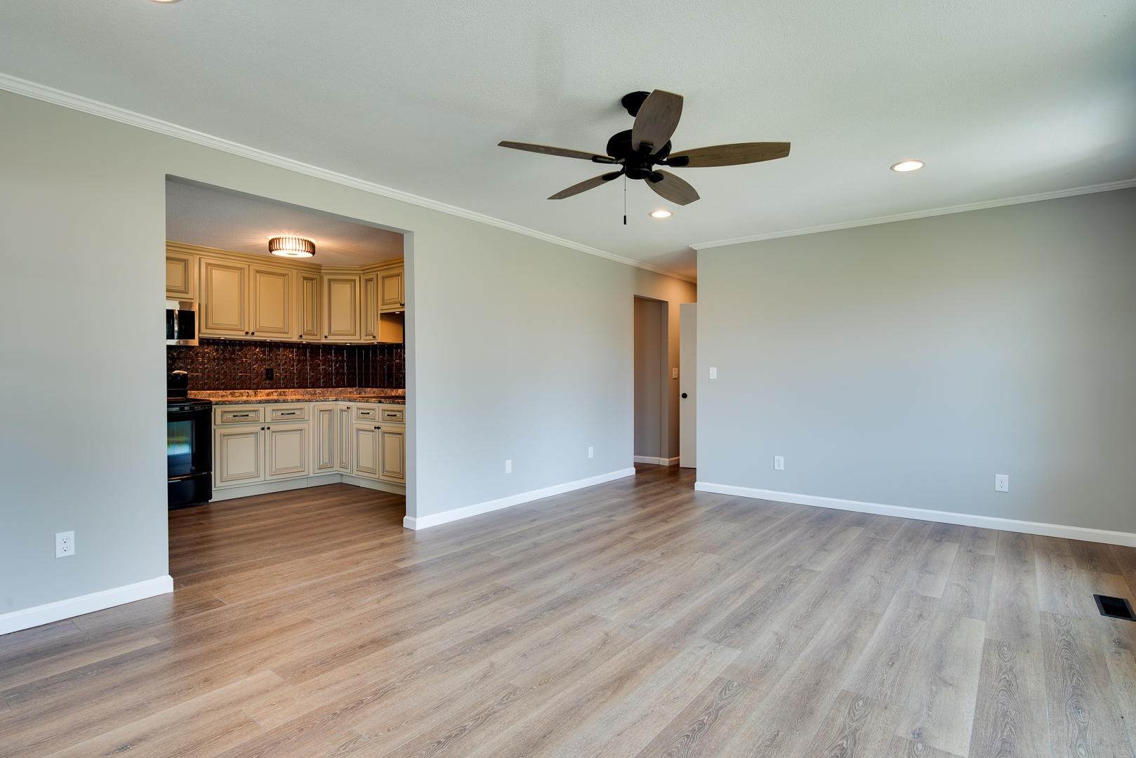 125 Main Road Maryville, TN 37804 - Photo 9 of 20 Gallery Image 9
