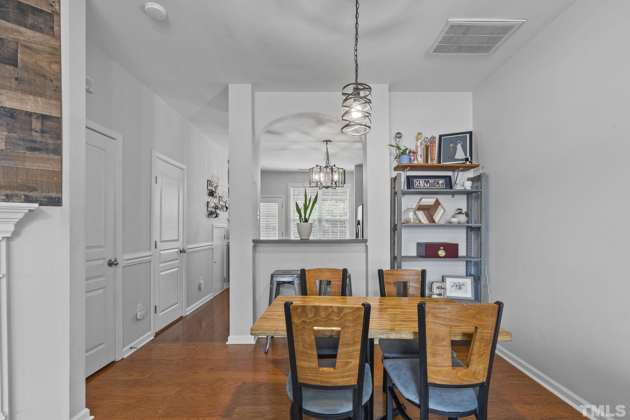 5317 Silver Moon Lane Raleigh, NC 27606 - Photo 6 of 27 Gallery Image 6