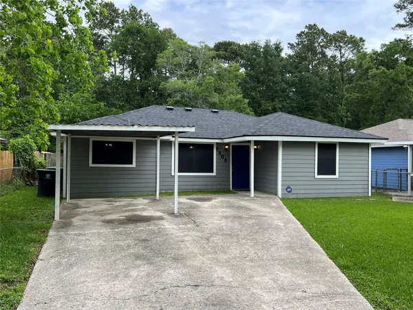 $1,800 | 9505 Everglade Drive, Houston, TX 77078