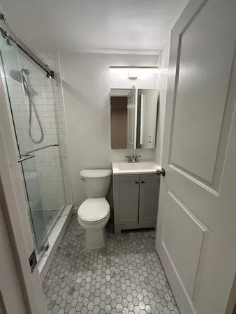 $2,000 | 173 Oakland Avenue, Unit LOWER LEVEL, Jersey City, NJ 07306