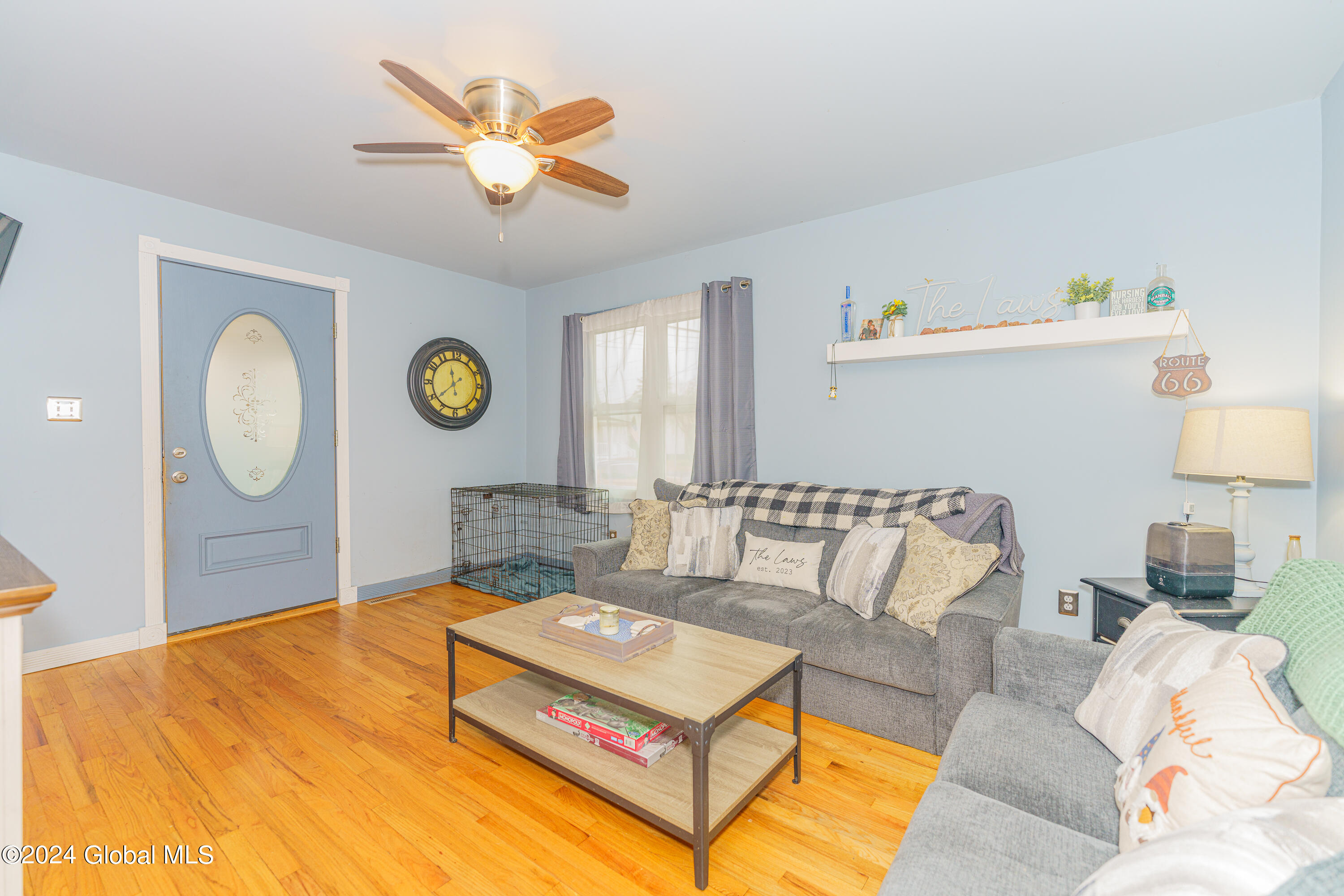 350 Princetown Road Rotterdam, NY 12306 - Photo 6 of 33 2 Livingroom 1