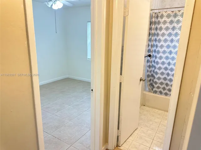 $3,500 | 956 Northeast 80th Street, Miami, FL 33138