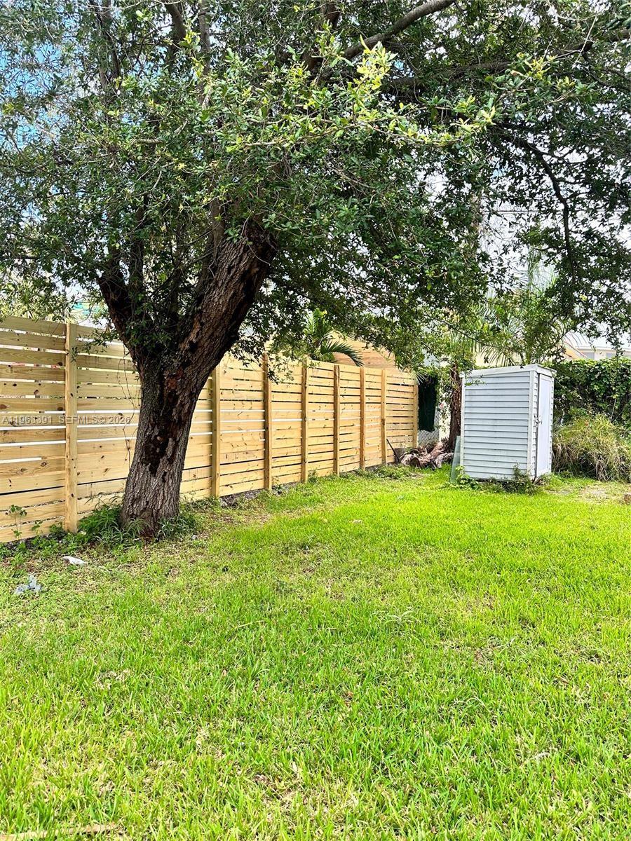 956 Northeast 80th Street Miami, FL 33138 - Photo 9 of 24