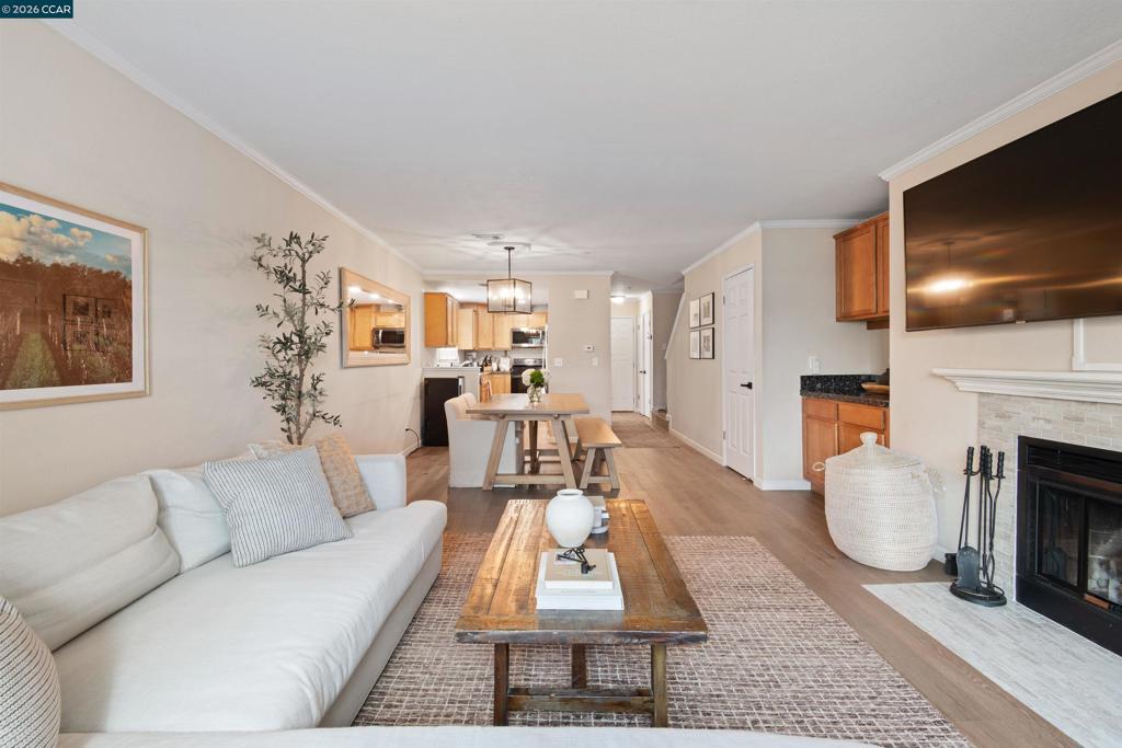 2721-2721 Oak Road, Unit L Walnut Creek, CA 94597 - Photo 11 of 25