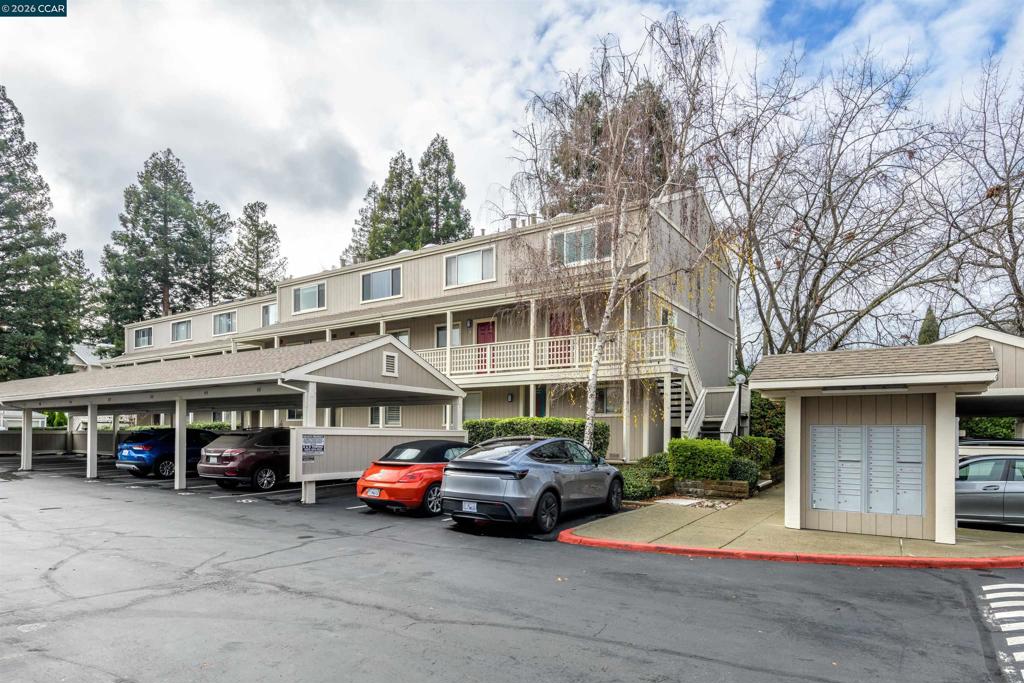 2721-2721 Oak Road, Unit L Walnut Creek, CA 94597 - Photo 2 of 25