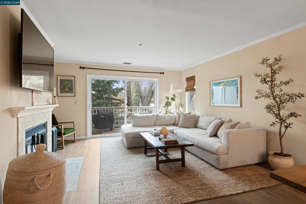 2721-2721 Oak Road, Unit L Walnut Creek, CA 94597 - Photo 8 of 25