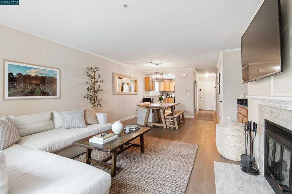 2721-2721 Oak Road, Unit L Walnut Creek, CA 94597 - Photo 10 of 25