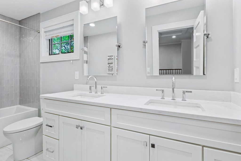 41 Chesley Road, Unit 2 Newton, MA 02459 - Photo 19 of 31