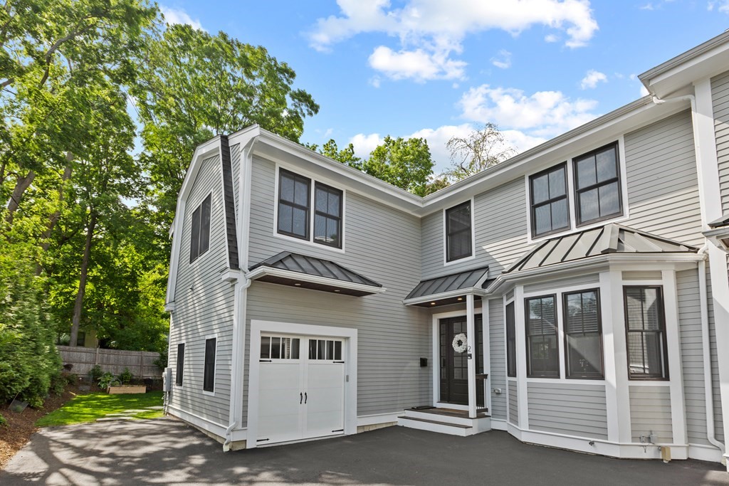 41 Chesley Road, Unit 2 Newton, MA 02459 - Photo 27 of 31