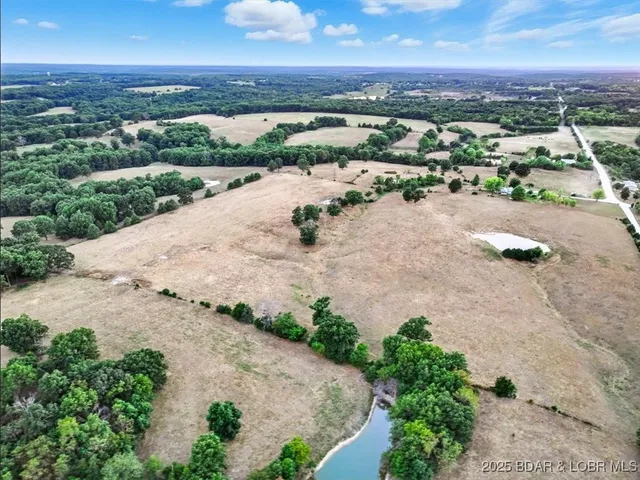 $1,400,000 | 1108 Moreland Road, Camdenton, MO 65020