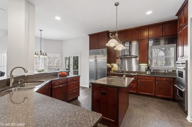 $930,000 | 127 Leonard Wood North, Highland Park, IL 60035