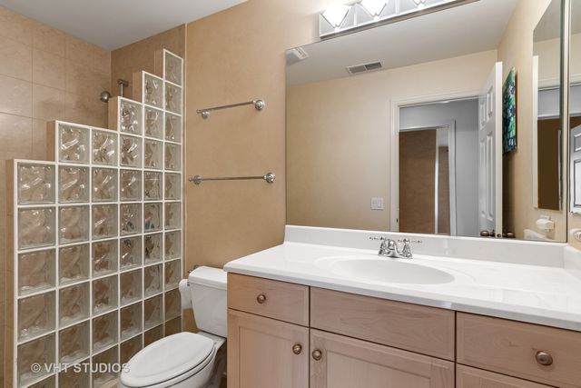 $930,000 | 127 Leonard Wood North, Highland Park, IL 60035