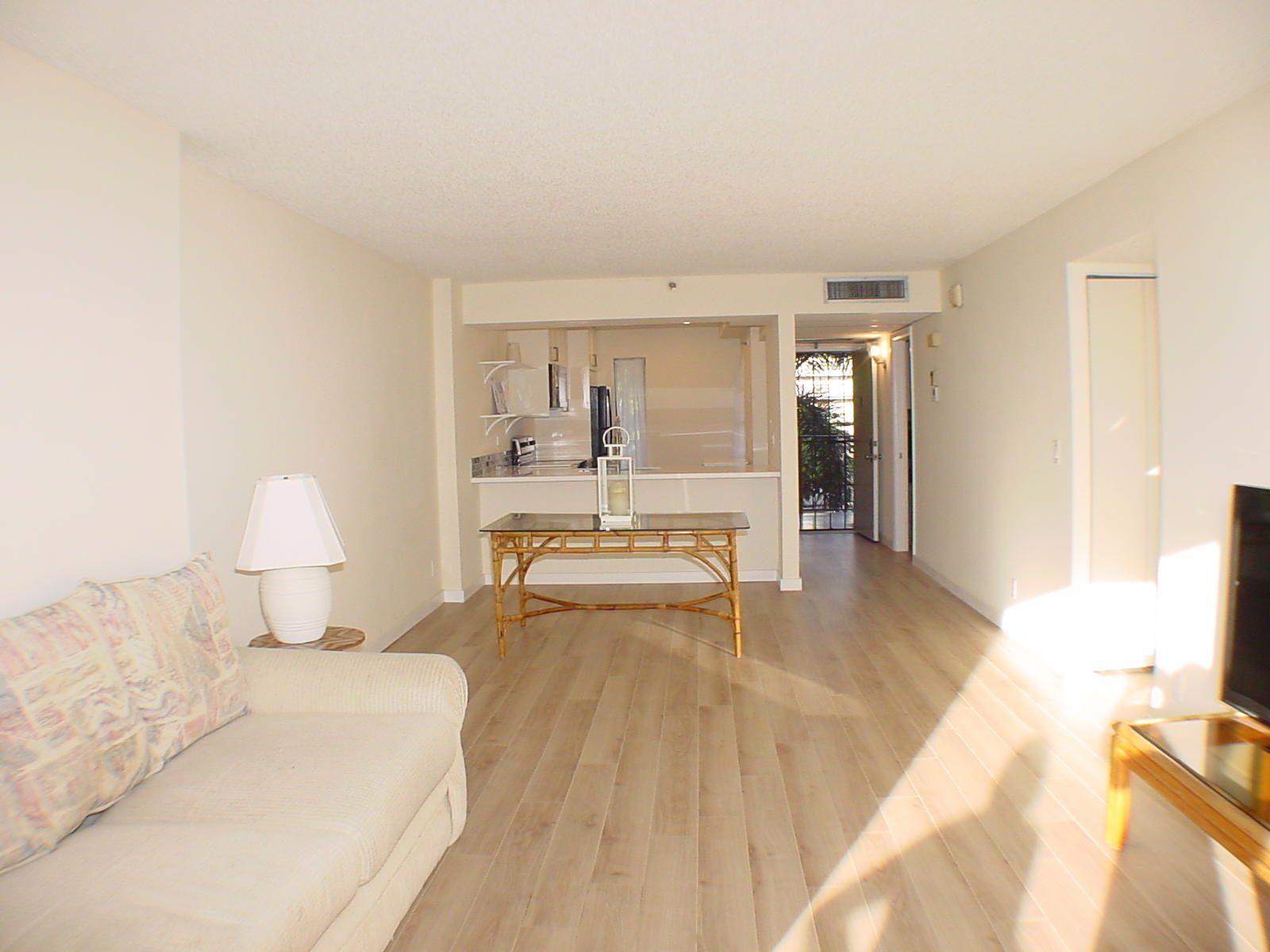 20 Royal Palm Way, Unit 303 Boca Raton, FL 33432 - Photo 19 of 44 DSC00208