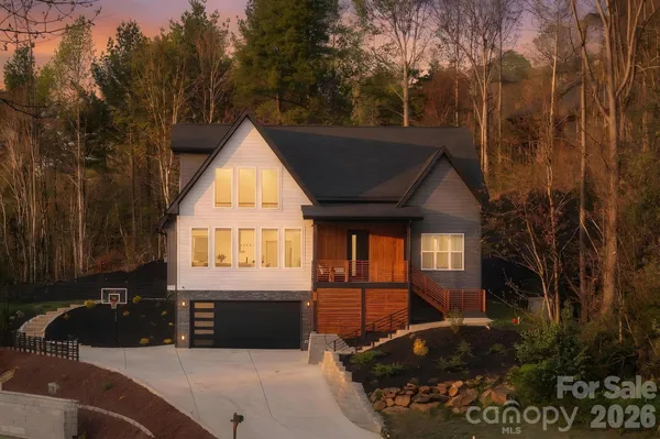 $1,175,000 | 50 Carden Drive, Weaverville, NC 28787