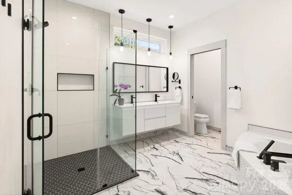 $1,175,000 | 50 Carden Drive, Weaverville, NC 28787