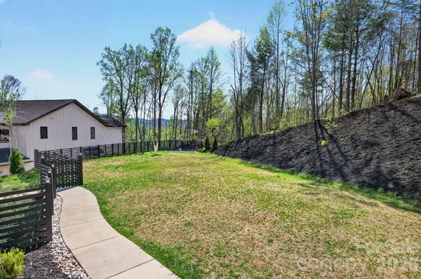 $1,175,000 | 50 Carden Drive, Weaverville, NC 28787