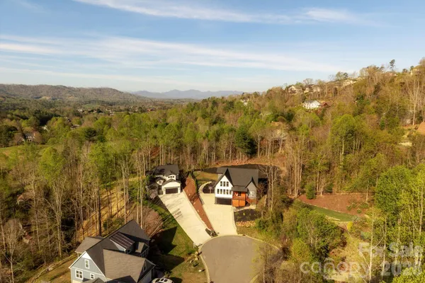 $1,175,000 | 50 Carden Drive, Weaverville, NC 28787