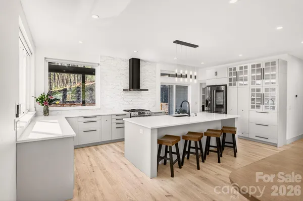 $1,175,000 | 50 Carden Drive, Weaverville, NC 28787