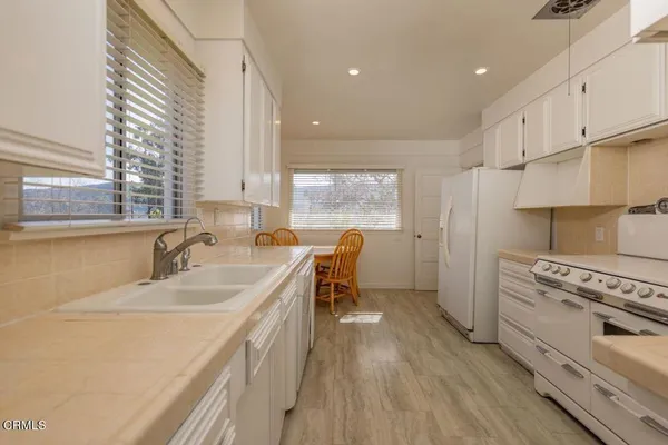 $5,800 | 609 West Ojai Avenue, Ojai, CA 93023