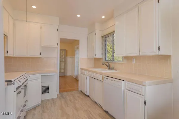 $5,800 | 609 West Ojai Avenue, Ojai, CA 93023