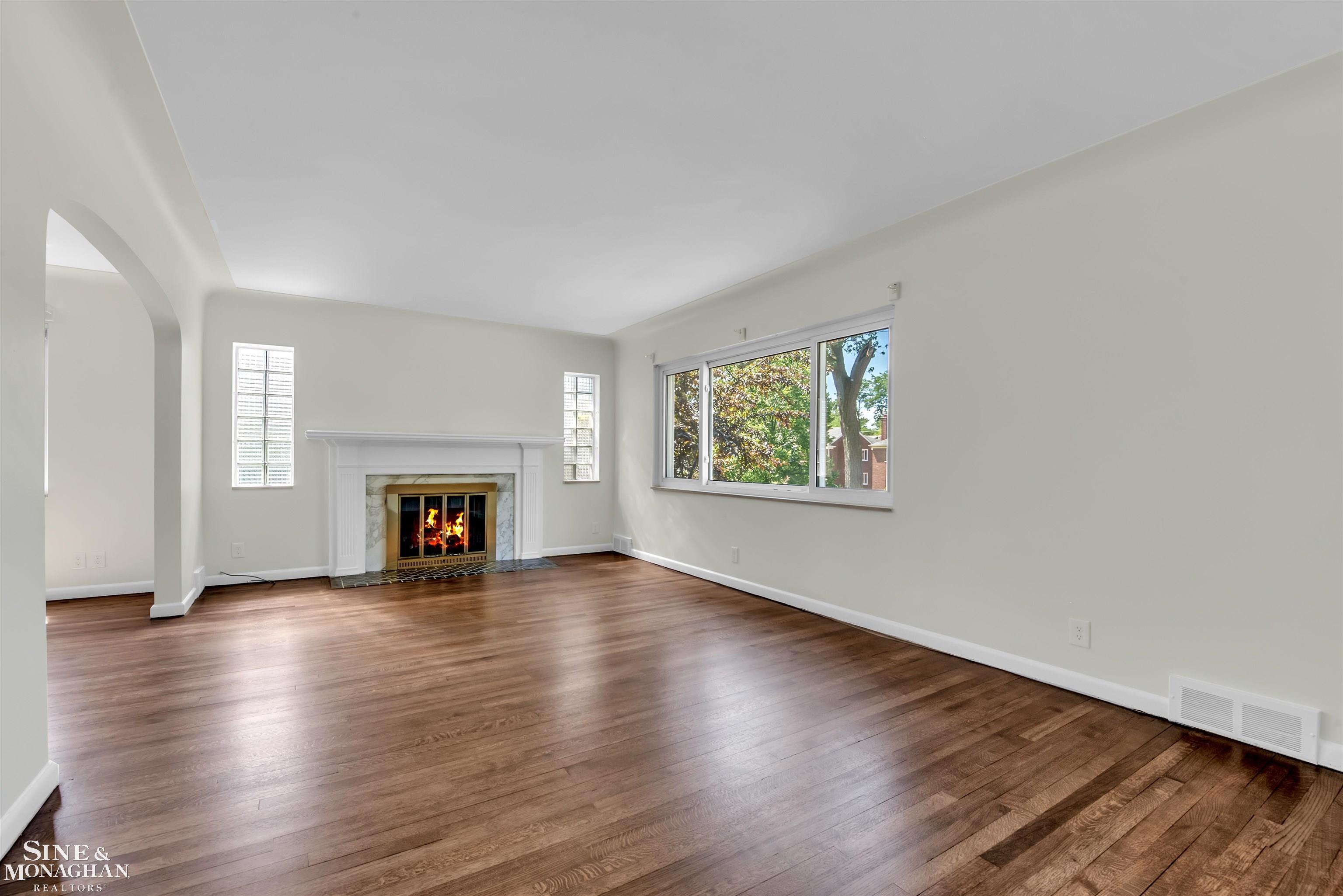 796-798 Harcourt Road Grosse Pointe, MI 48230 - Photo 17 of 47 50203414-b383a6f4-1fb0-4f66-90c3-a4c52ff4c7e2.JPG