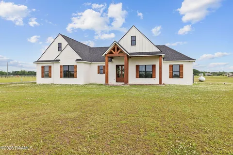 $620,000 | 1119 True Friend Road, St. Martinville, LA 70582