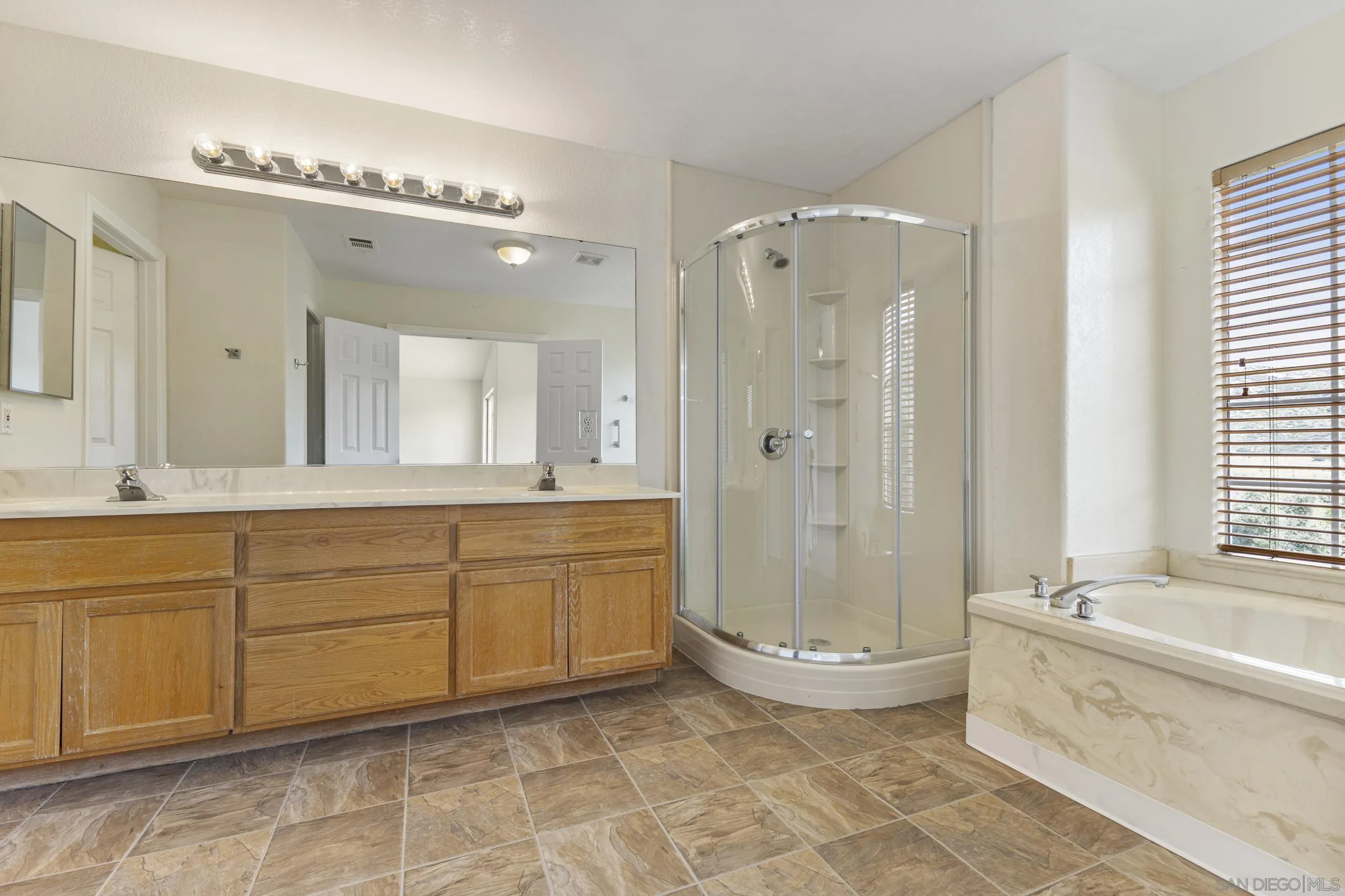 22734 Tombill Road Ramona, CA 92065 - Photo 19 of 39 Gallery Image 19