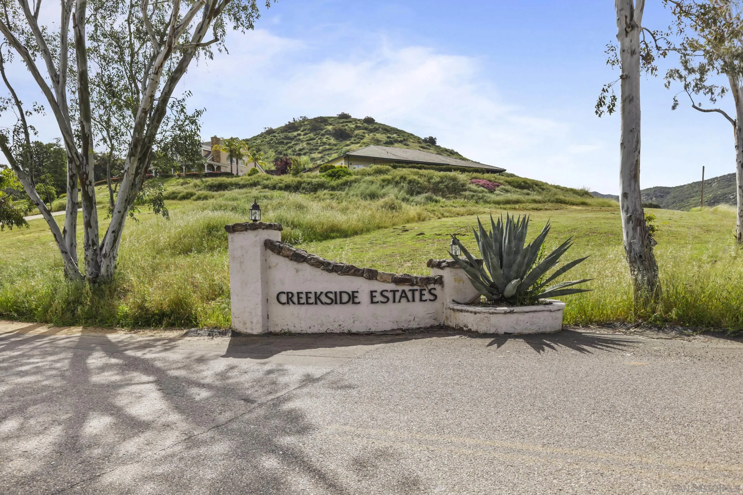 22734 Tombill Road Ramona, CA 92065 - Photo 2 of 39 Gallery Image 2