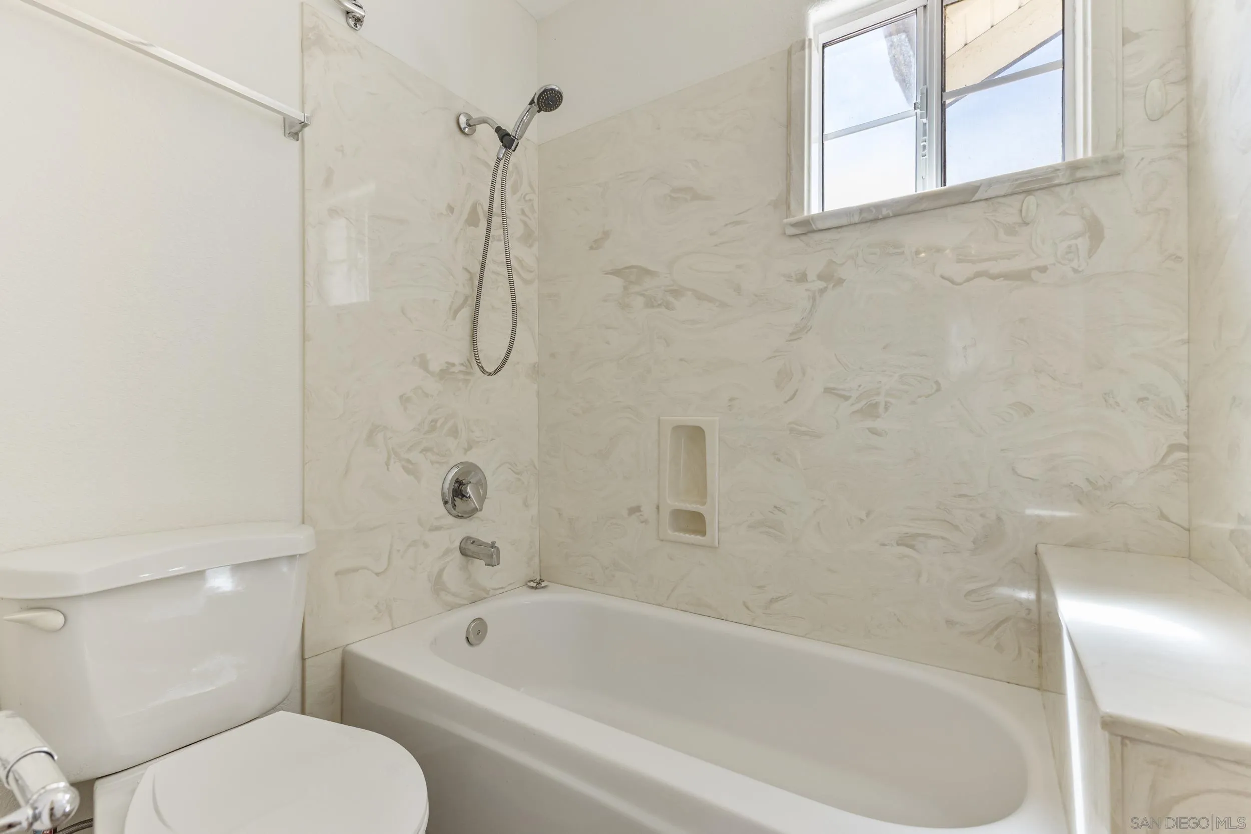 22734 Tombill Road Ramona, CA 92065 - Photo 28 of 39 Gallery Image 28