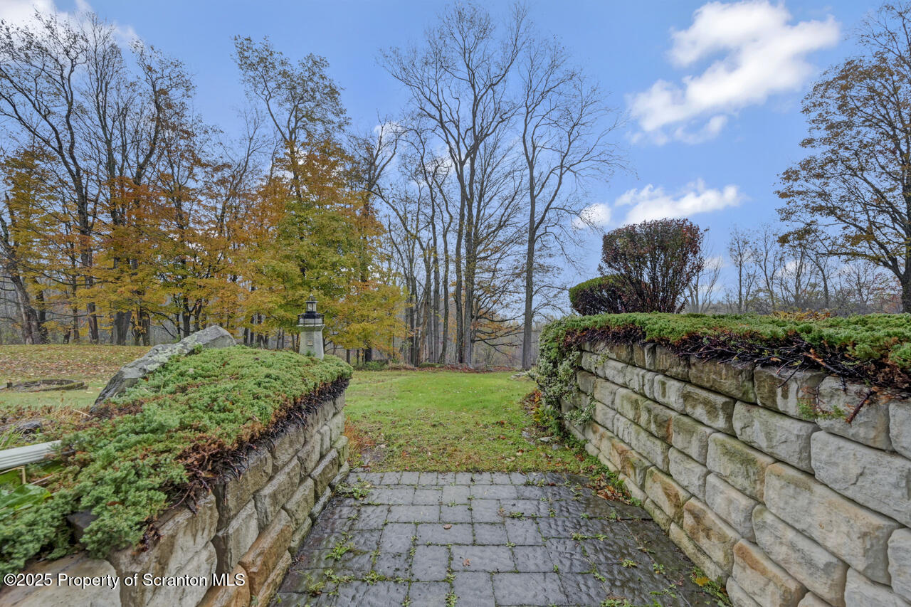 11 Mizianty Lane Waymart, PA 18472 - Photo 16 of 84 11MiziantyLn096.jpg.jpg