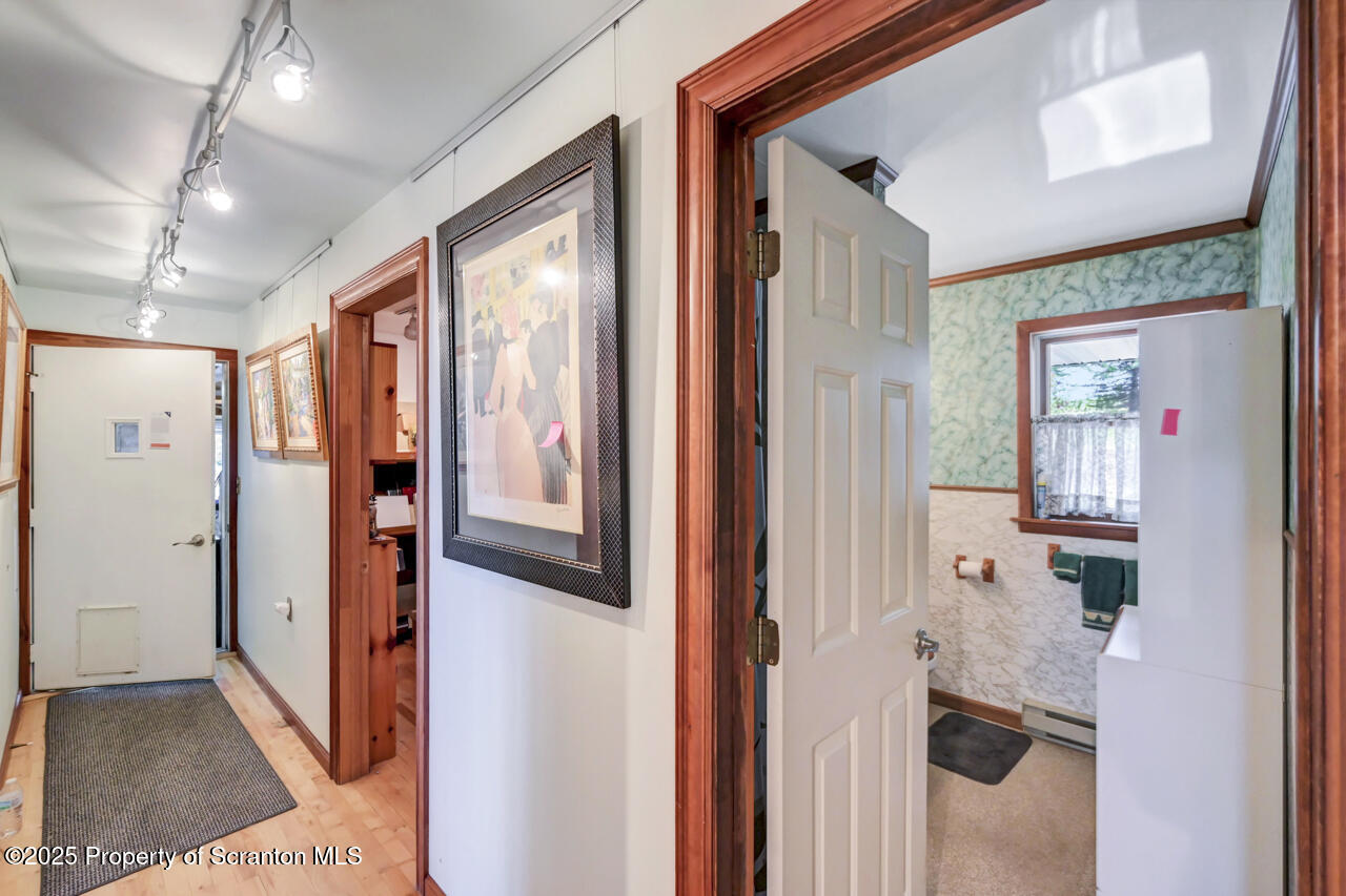 11 Mizianty Lane Waymart, PA 18472 - Photo 29 of 84 11MiziantyLn067.jpg.jpg