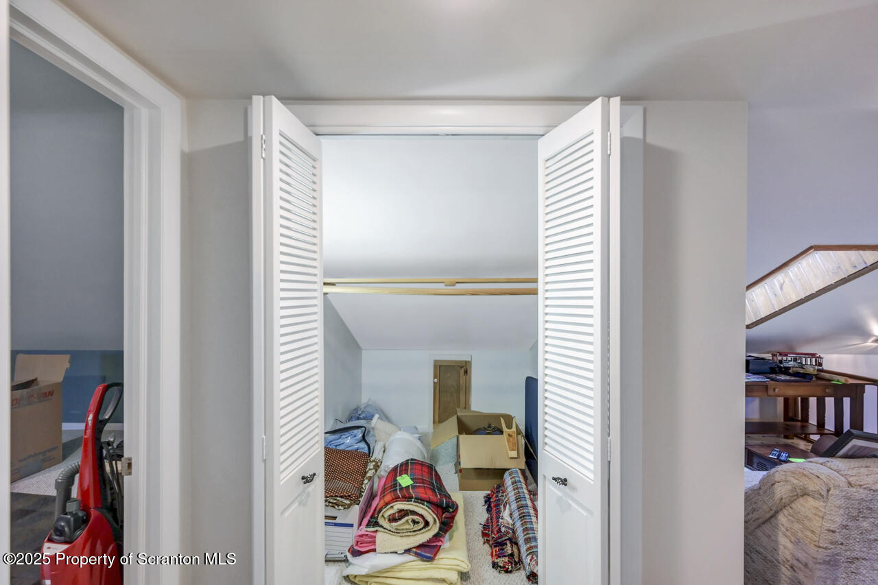 11 Mizianty Lane Waymart, PA 18472 - Photo 41 of 84 11MiziantyLn052.jpg.jpg