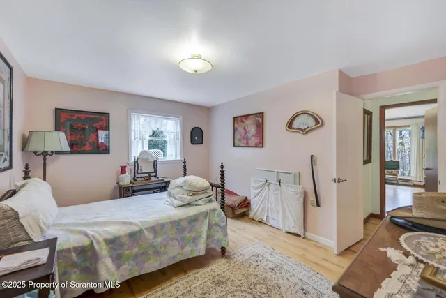 $695,000 | 11 Mizianty Lane, Waymart, PA 18472