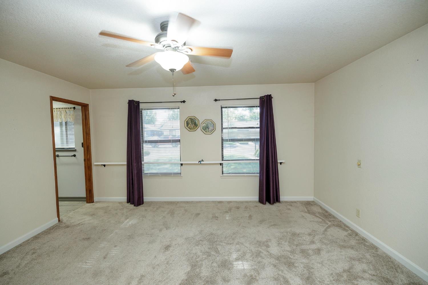 1647 Running Ceres, CA 95307 - Photo 26 of 55