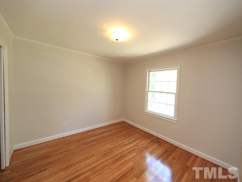 1324 Banbury Road Raleigh, NC 27607 - Photo 17 of 24