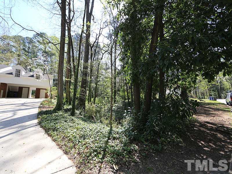 1324 Banbury Road Raleigh, NC 27607 - Photo 24 of 24