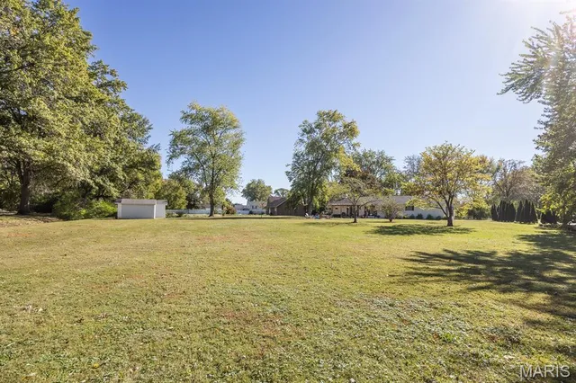 $350,000 | 509 Coventry Road, Troy, IL 62294