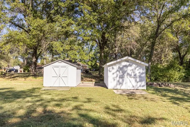 $350,000 | 509 Coventry Road, Troy, IL 62294