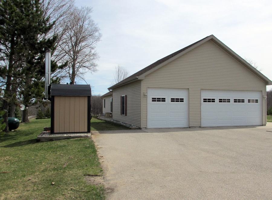 3590 East Brutus Road Alanson, MI 49706 - Photo 4 of 24 Gallery Image 4