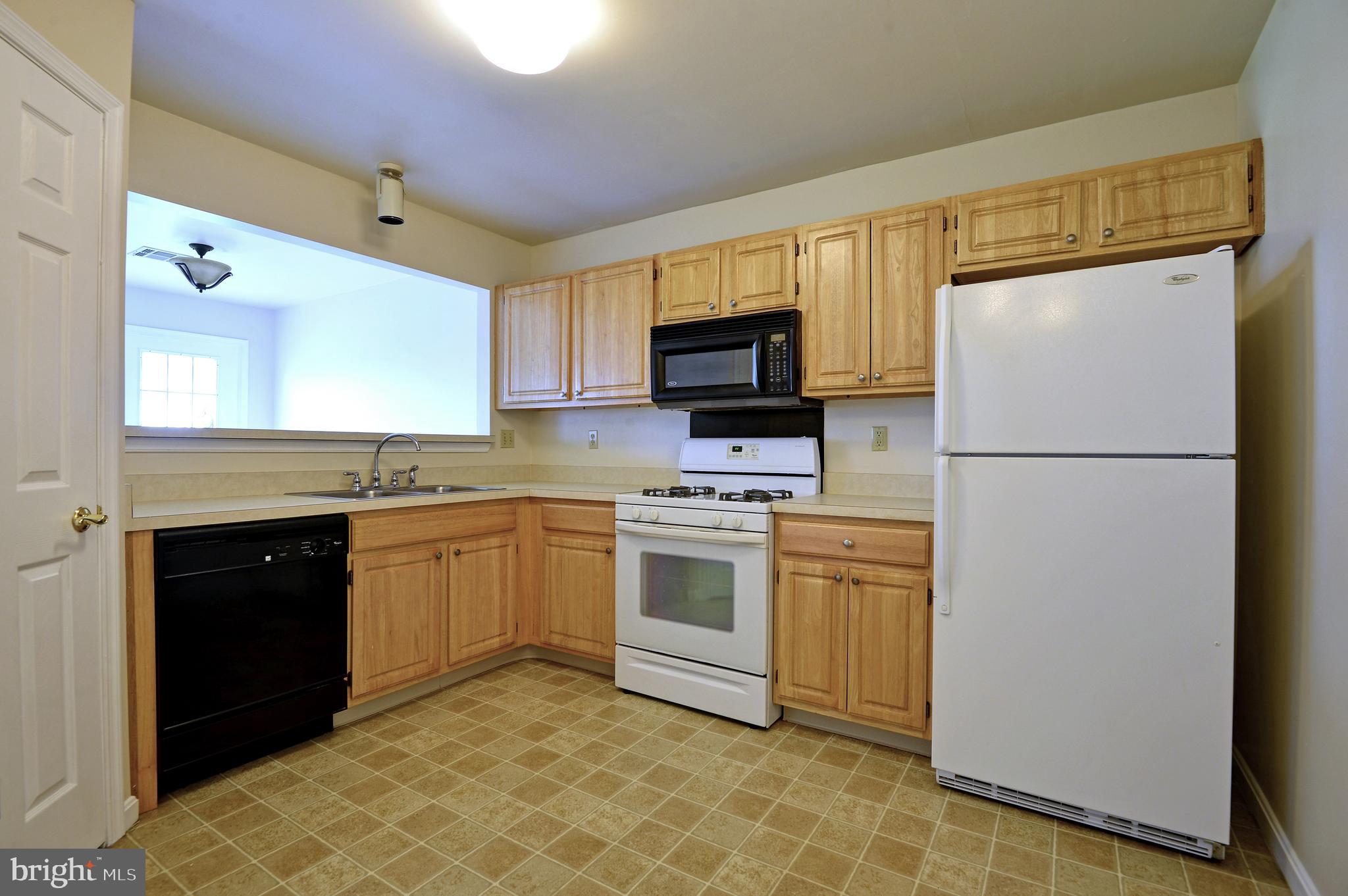 147 Sparrow Road Hummelstown, PA 17036 - Photo 6 of 24 Gallery Image 6
